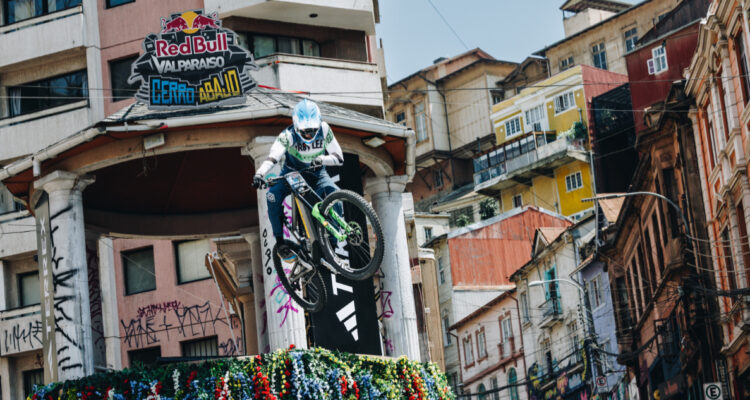 Sorpresa: Red Bull Valparaiso Cerro Abajo anuncia nuevo sector en pista que promete desafiar a riders