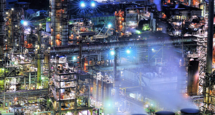 Francia anuncia nuevas sanciones contra el petróleo ruso