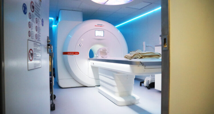 Clínica Andes Salud inaugura en Ancud el resonador magnético más moderno del archipiélago de Chiloé