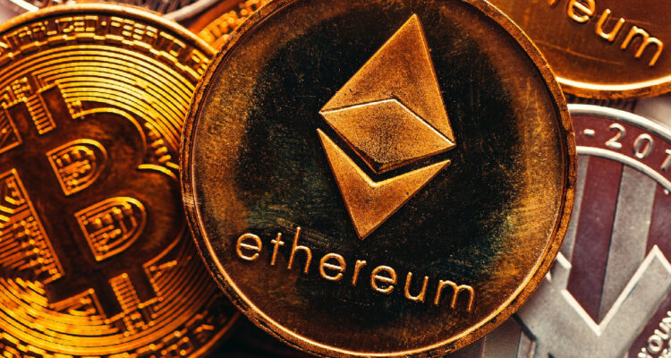 El mayor robo de criptomonedas de la historia tendría origen en Corea del Norte, denuncia el FBI