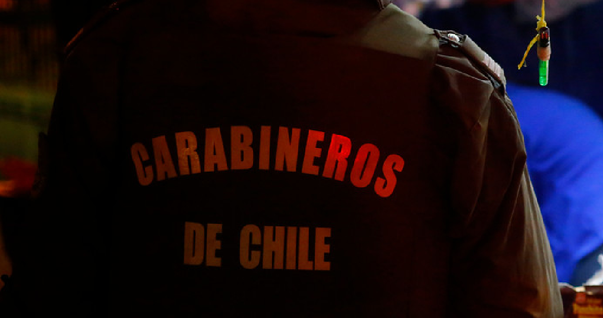Conductor intentó atropellar a Carabinero en plena fiscalización: vehículo fue robado poco antes