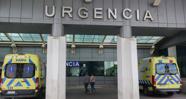 Camionero fue apuñalado tras ser asaltado en Ruta 5: se recupera en Hospital de Los Ángeles