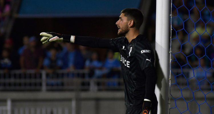 Thomas Guillier complica a Universidad Católica.
