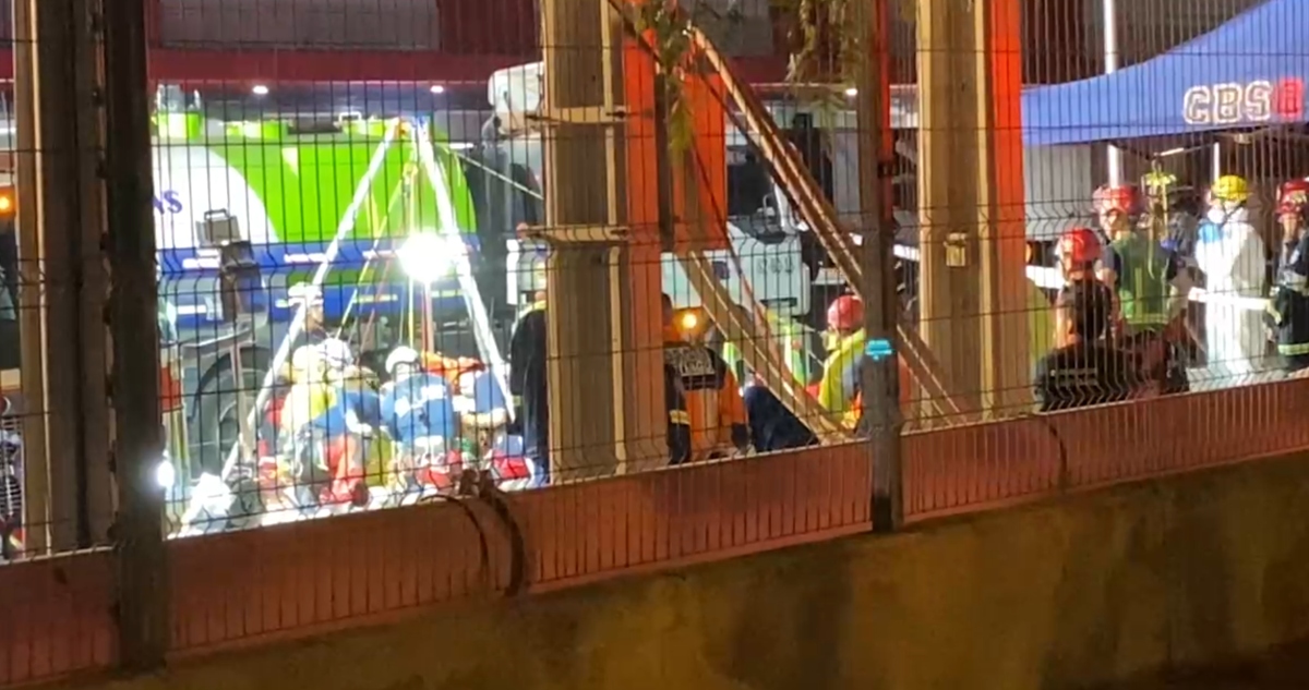 Trabajador muere tras caer a fosa séptica