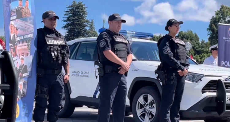 Presentación de unidad de la Policía Marítima para la jurisdicción Valdivia