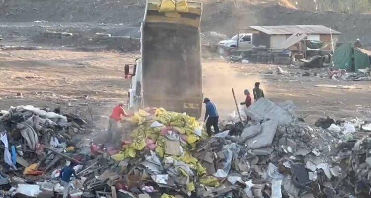 Orrego pide intervención de Fiscalía en vertederos ilegales denunciados en río Maipo