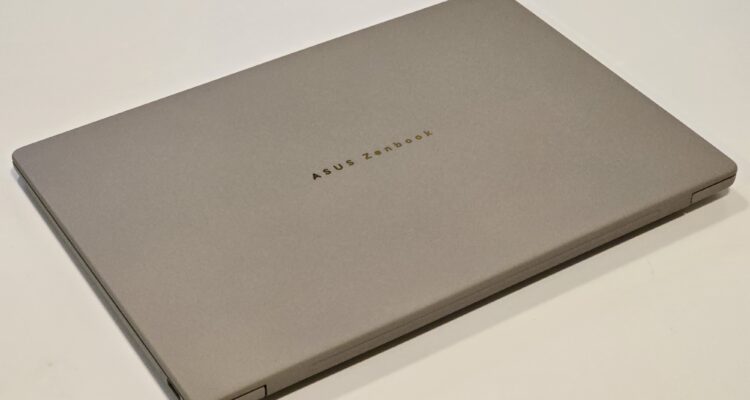 Review Asus Zenbook A14: Liviano y ultra delgado sin prescindir de su batería y rendimiento