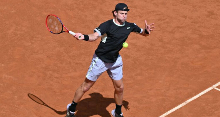 Zizou Bergs foto de contexto