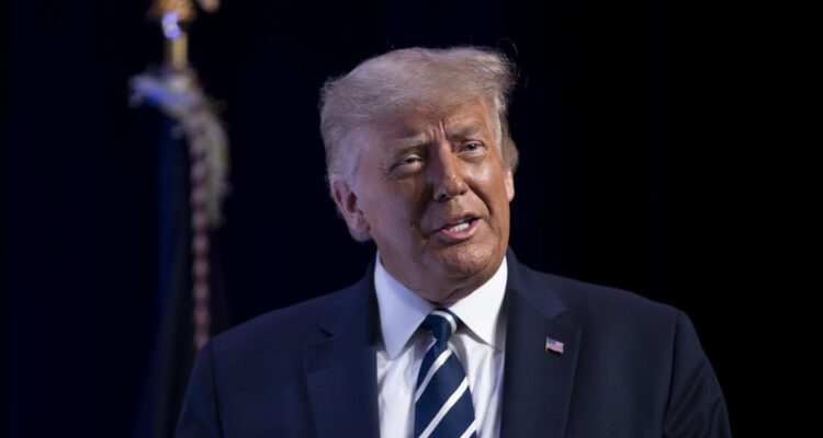 Trump hará públicos 80 mil archivos inéditos sobre el asesinato del expresidente John F. Kennedy