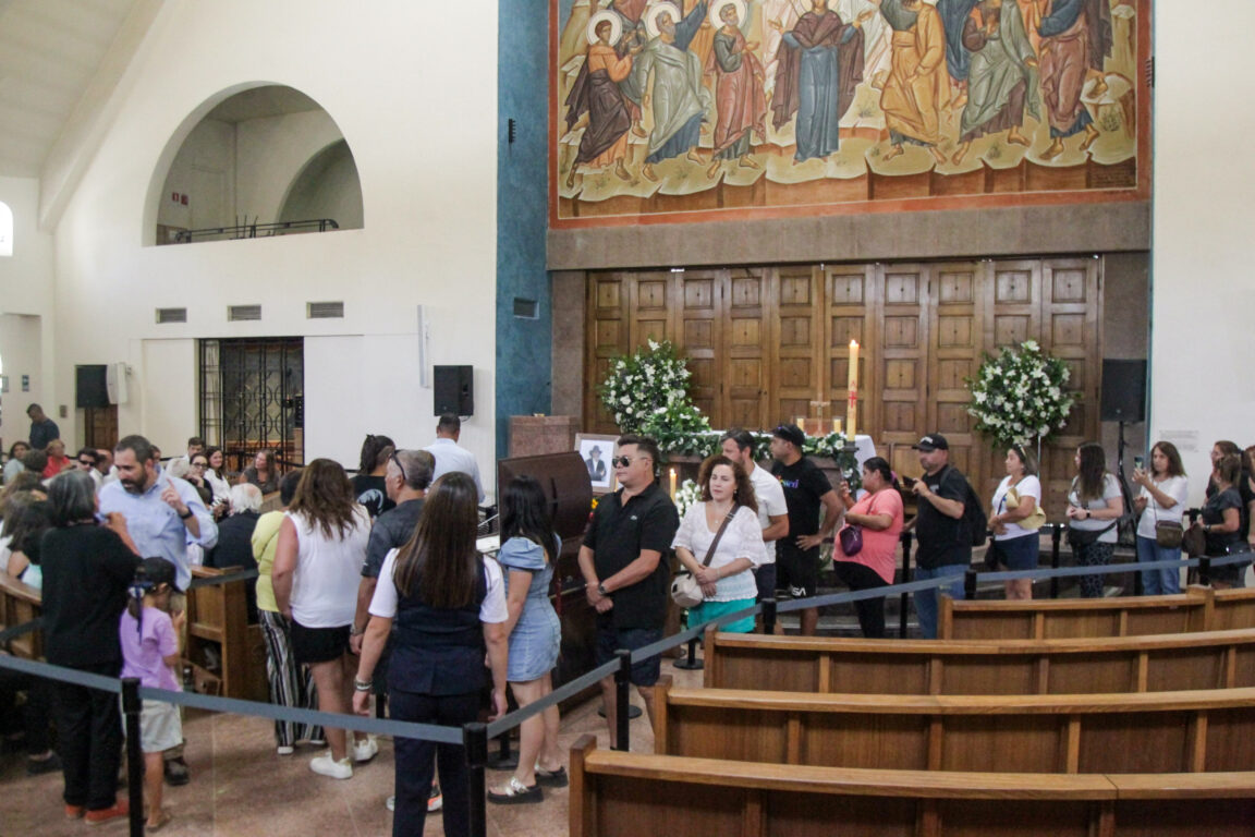 Masiva despedida al "Negro" Piñera