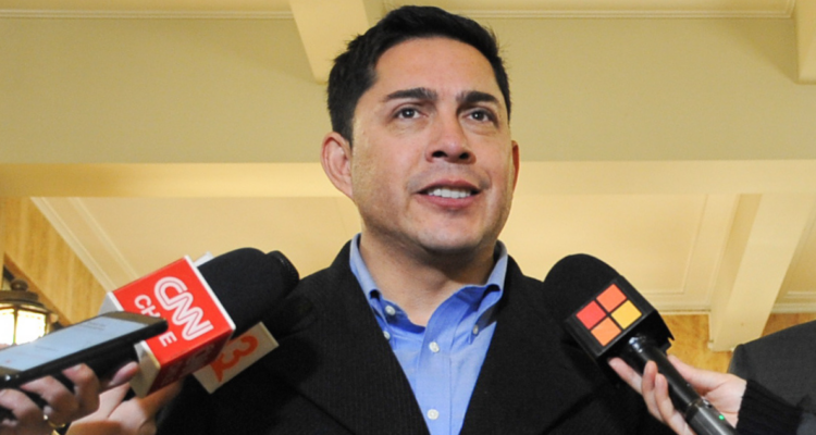 ac contra maya fernandez