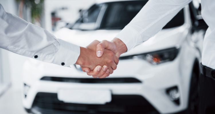 Cuáles son las estafas más comunes en la compraventa de autos usados y cómo evitar caer en ellas