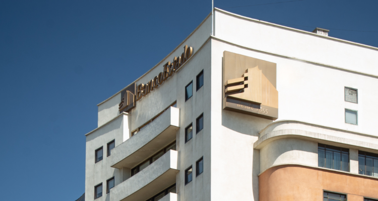 BancoEstado presenta beneficios exclusivos para mujeres enfocados en salud, ahorro y financiamiento