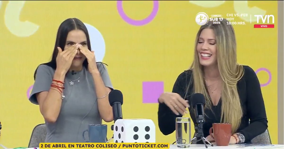 Natalia Ramírez y Lorna Cepeda, actrices de Betty la Fea en referencia a ataque de risa en ‘El medio día’
