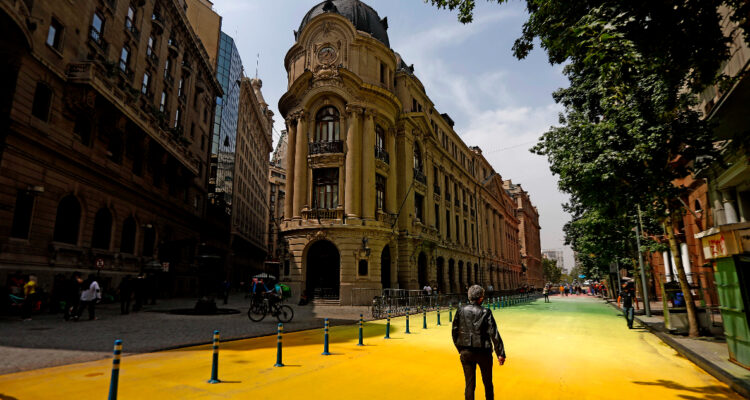 En la Bolsa de Santiago se anotó nuevo máximo: inversionistas están mirando más allá de EEUU