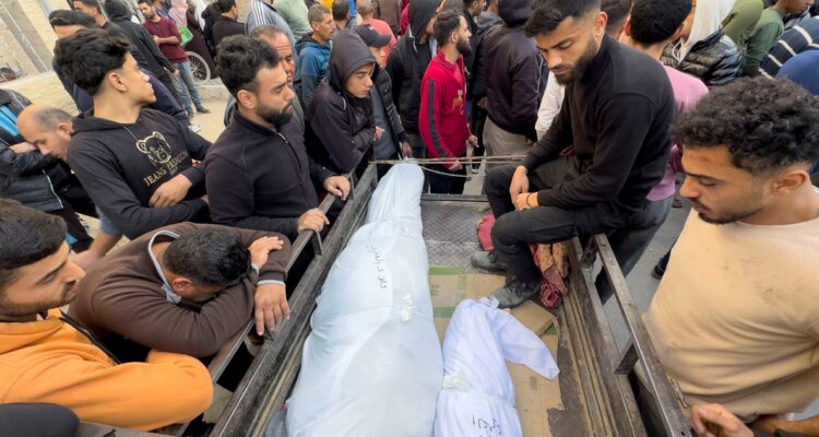 Muertos en Gaza superan los 320 tras reinicio de los ataques de Israel