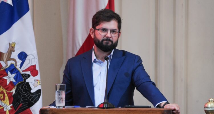 BORIC POR DETENCIÓN DE TOMÁS ANTIHUEN