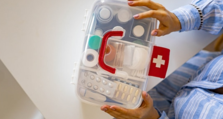 Botiquín de primeros auxilios en casa: qué debe contener y para qué sirve cada cosa