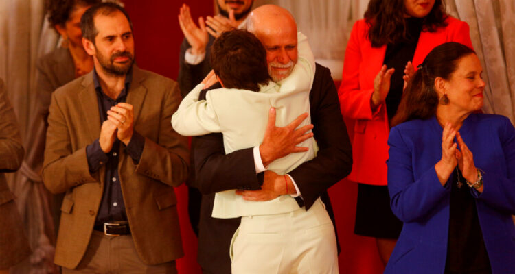 Cambio de gabinete: Álvaro Elizalde (PS) asume en Interior tras renuncia de Carolina Tohá (PPD)