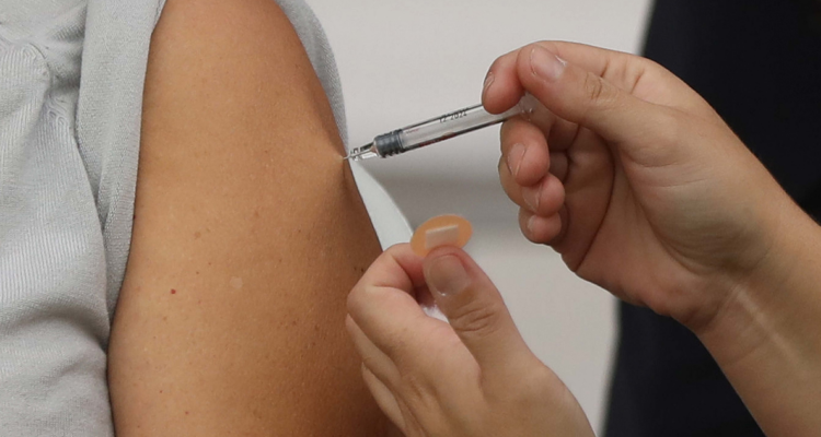 Quiénes están contemplados para participar de la Campaña de Vacunación 2025: inicia este sábado