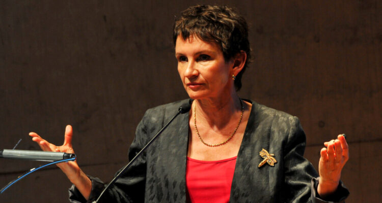 Carolina Tohá desliza críticas a Kast y Kaiser por seguridad: “No necesitamos matones ni vende humo”