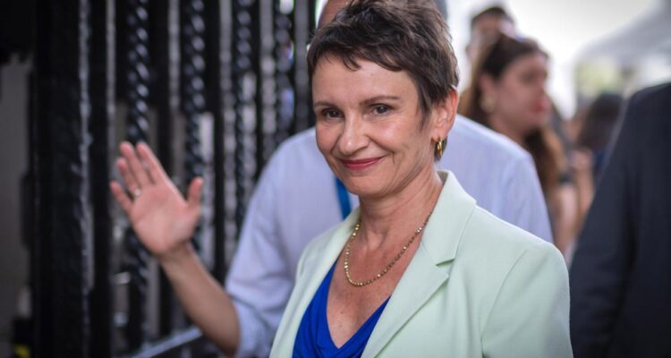 Carolina Tohá renuncia al Ministerio del Interior