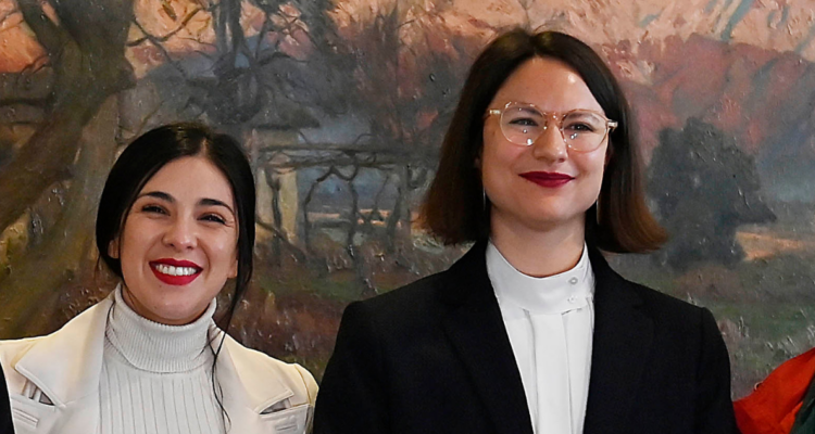 Caso Sierra Bella: Justicia decide no eliminar todas las conversaciones entre Hassler y Cariola