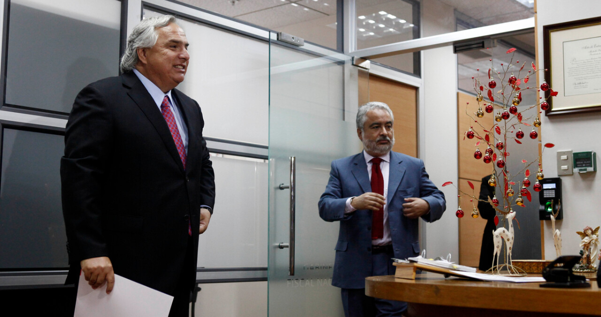 “Chats Supremos”: Luis Hermosilla y Andrés Chadwick habrían influido en el nombramiento de jueces