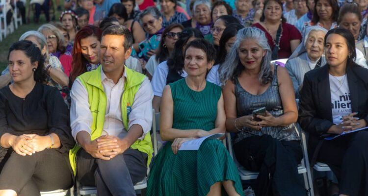 Contraloría investiga participación de Carolina Tohá en actividad de Renca