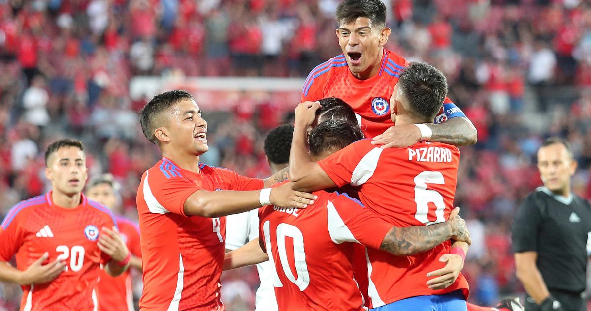 Cuándo y contra quién juega Chile selección chilena la roja, horarios, rivales y cómo va la tabla de eliminatorias clasificatorias conmebol.