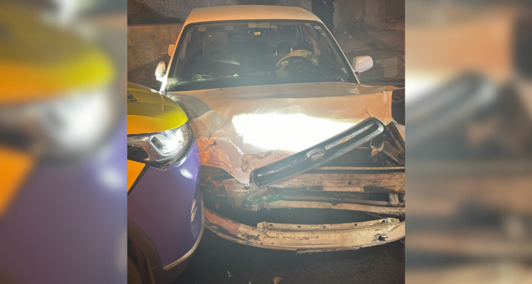 Tres funcionarios municipales resultan atropellados en medio de procedimiento policial en Vitacura