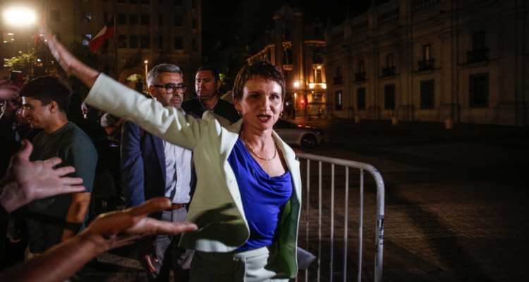 Encuesta UDD Tohá cuadriplica su potencial votación y llega a 12% tras oficializar candidatura