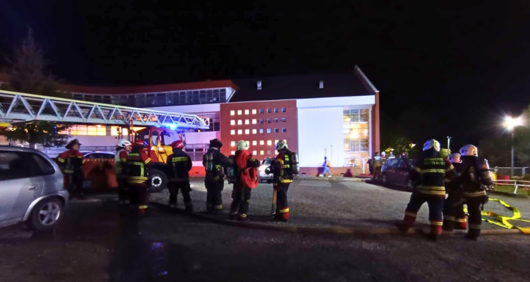 Evacuan UST Puerto Montt