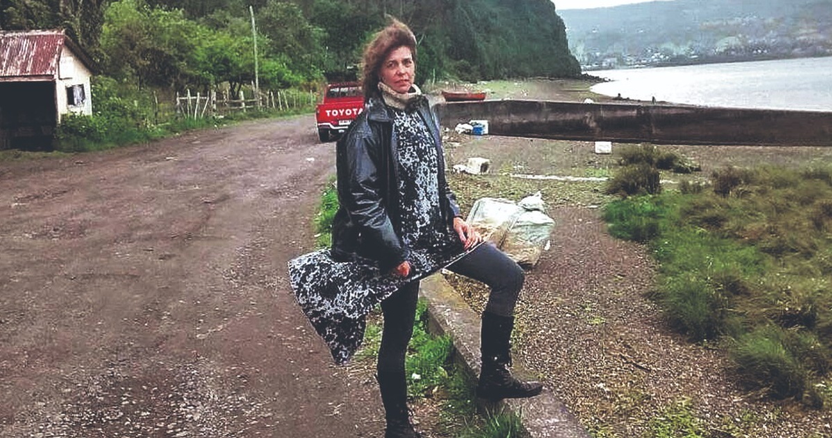 Trasladan a Santiago los restos de exbailarina de Música Libre brutalmente asesinada en Chiolé