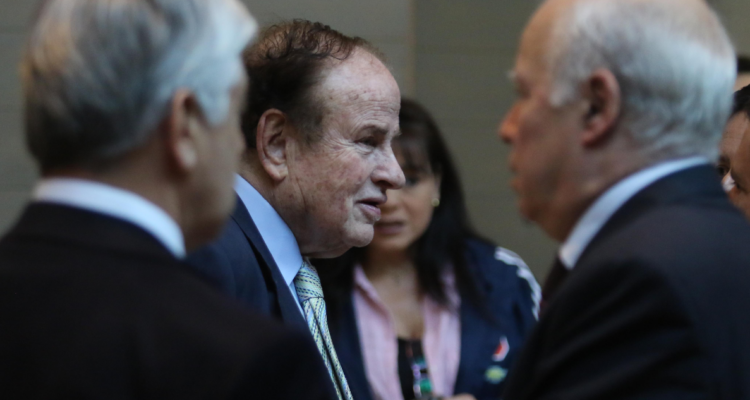 Exdirector de Azul Azul acusa falta de ayuda tras caída en silla de ruedas en Aeropuerto de Santiago