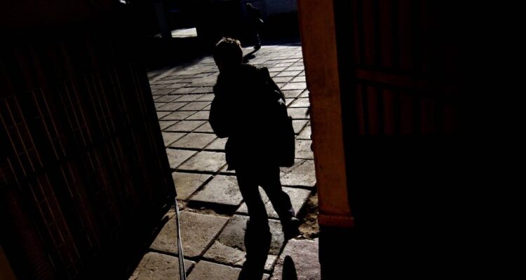 Corte ordena reincorporar a niño expulsado de colegio en Vitacura: establecimiento acudió a la Suprema