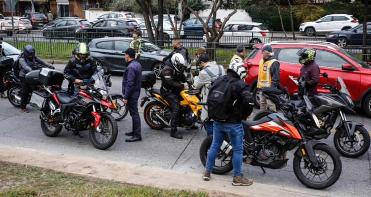Grabado de patentes no será obligatorio en deflectores de motocicletas: revisa la fecha límite