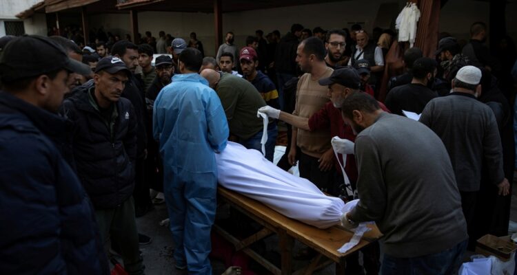 14 muertos dejan últimos ataques israelíes en Gaza: víctimas tras fin de tregua superan las 400