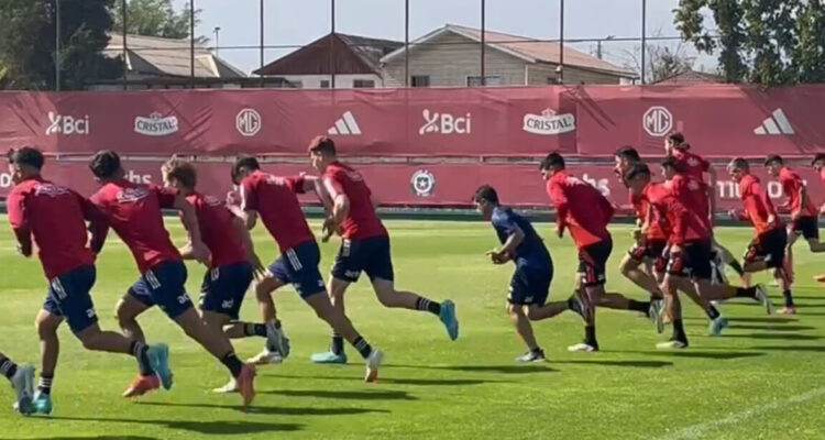 Con tarde libre y jornada de entrenamiento: La Roja ya está en Chile tras amarga derrota ante Paraguay