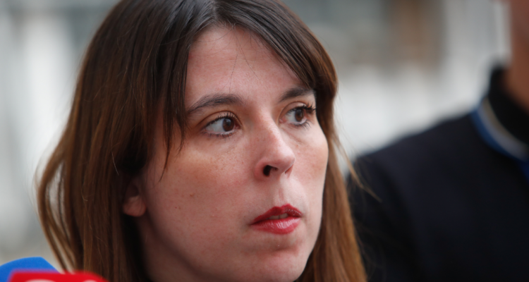 Martínez (FA) apunta a la oposición tras salida de Crispi: “Proponen cambiar asesores nada más”