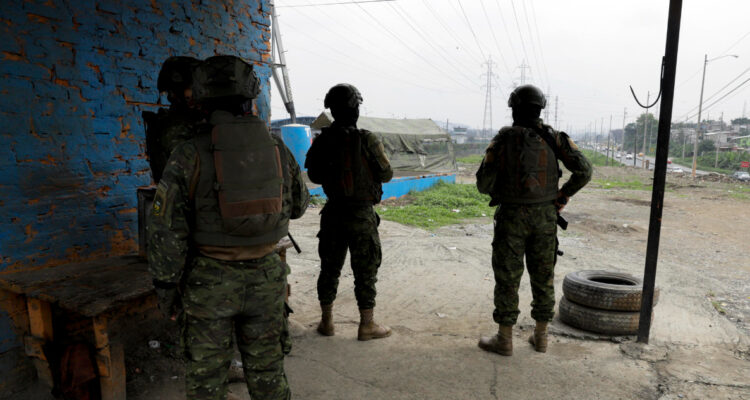 Al menos 22 muertos deja nueva masacre en Ecuador por disputa entre bandas criminales