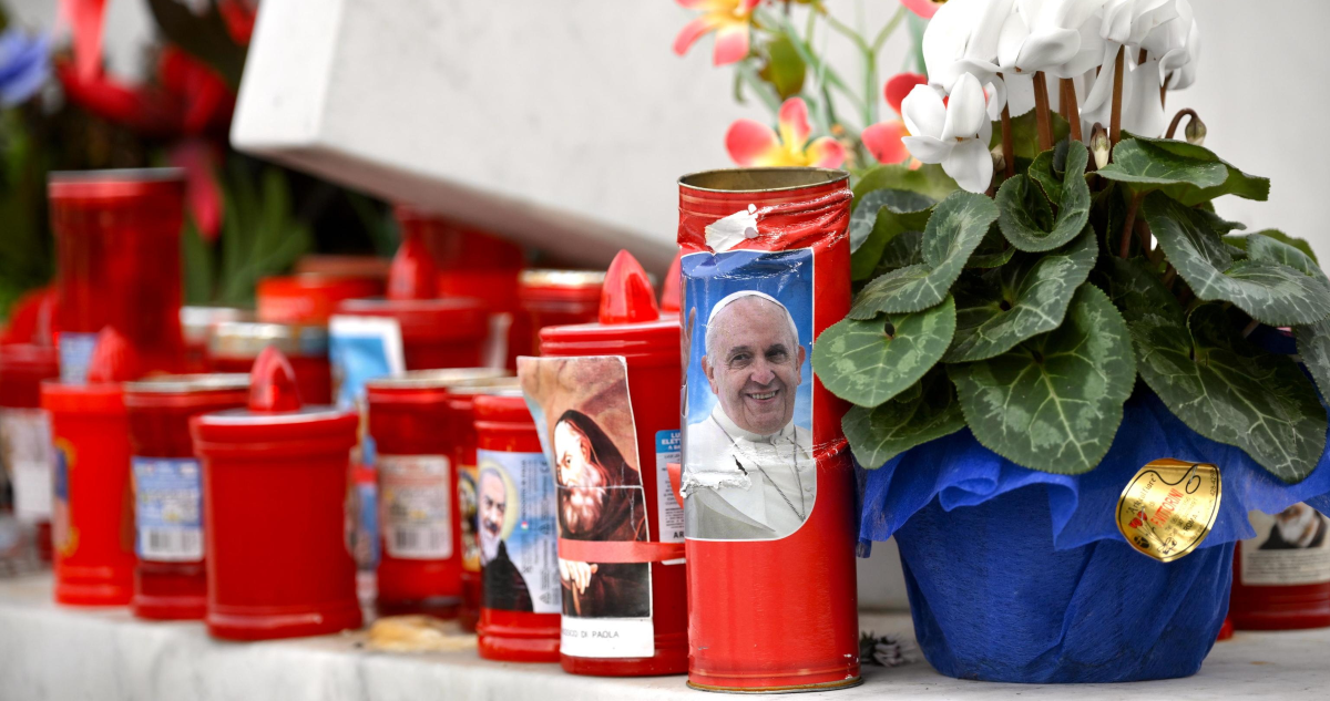 Papa Francisco se encuentra estable: no ha presentado nuevos broncoespasmos tras crisis respiratoria