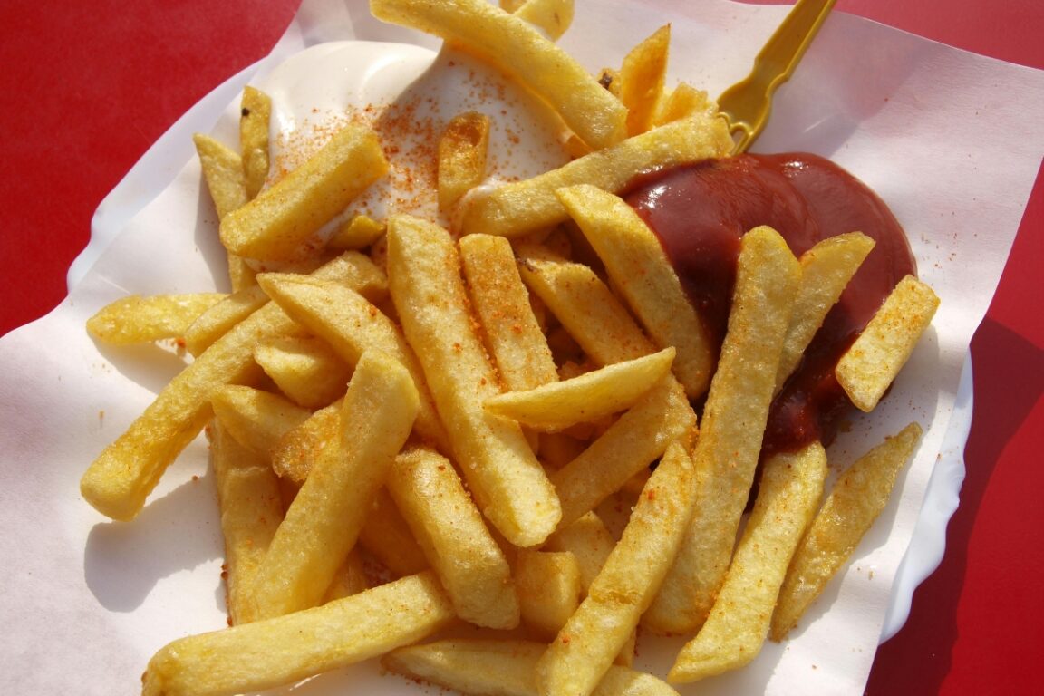 Papas fritas artificiales
