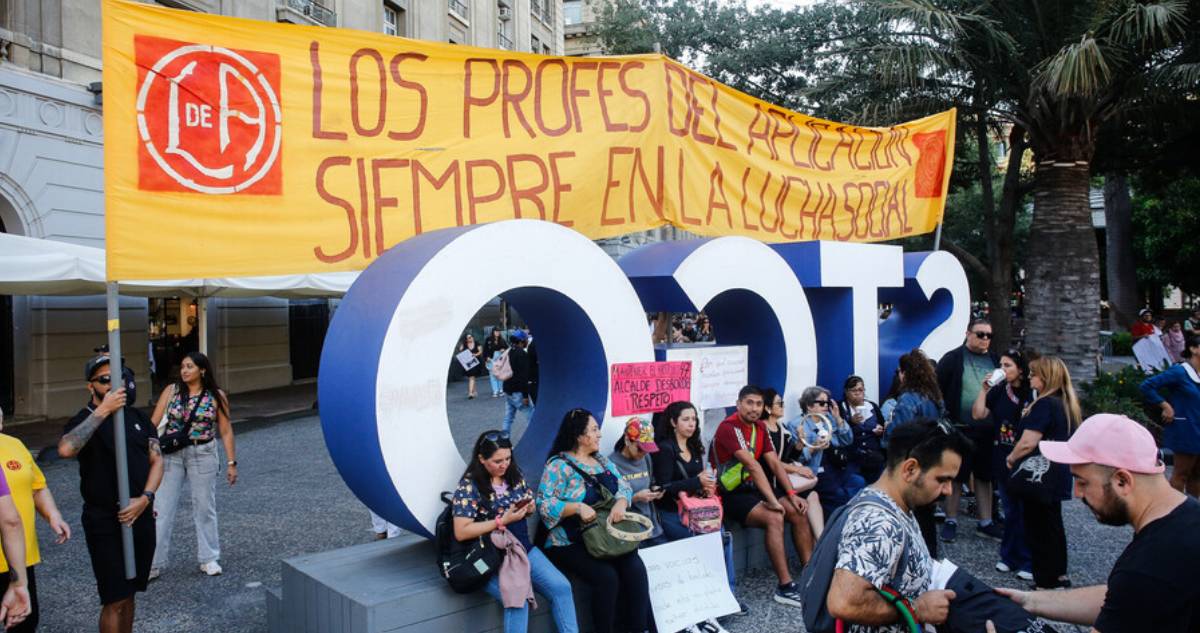 Desbordes confirma pago a profesores y pide volver a clases: “Van a terminar de matar la educación”