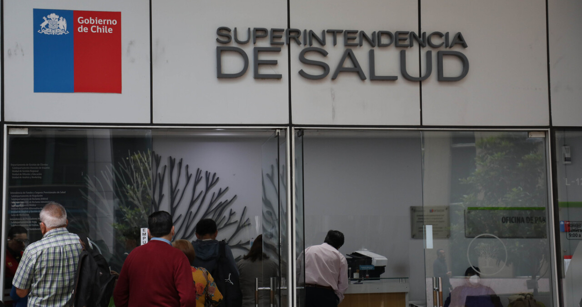 Superintendencia puso tope máximo a alzas de planes de isapres: no podrán subir más de un 3,7% en 2025