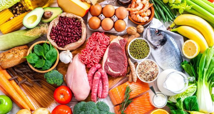 Alimentos que podrían ayudarte a regular los síntomas físicos y psicológicos de la menopausia