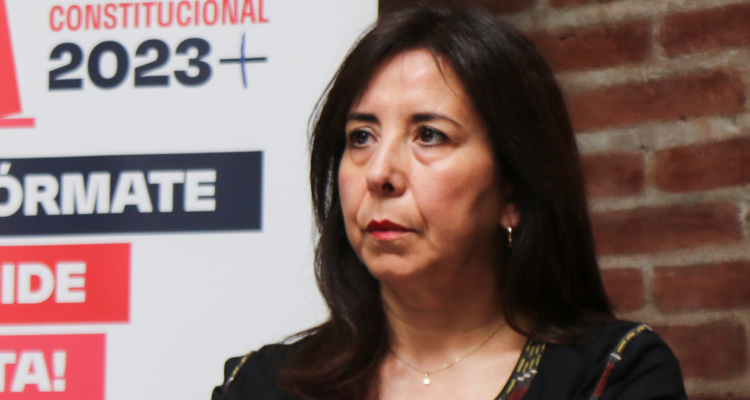 Presidenta del Servel y voto extranjero obligatorio: 