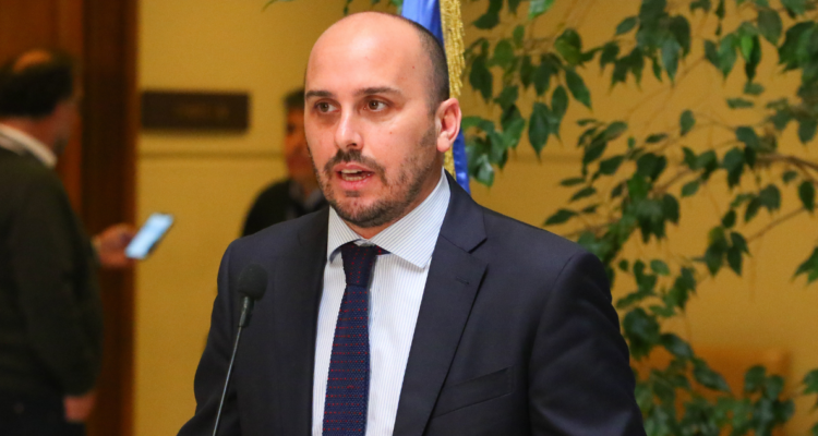 proyecto agrava penas a adolescentes