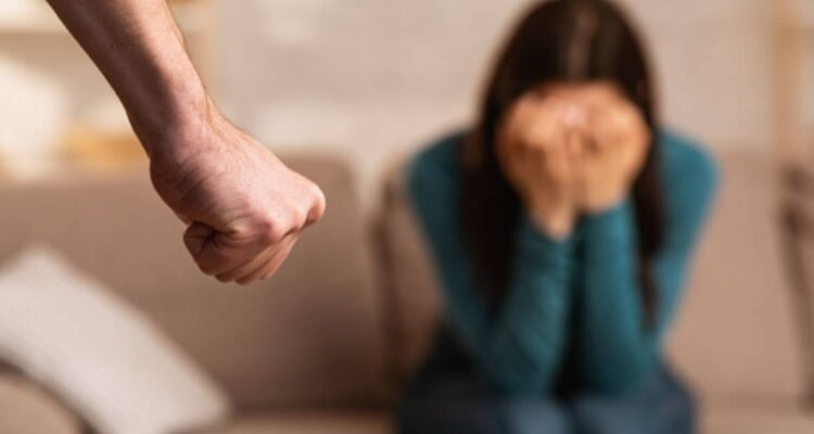 Quilicura lanza aplicación móvil para víctimas de violencia en la comuna