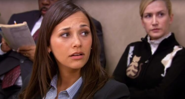 Rashida Jones recuerda su despido de “The Office”: “No le caí bien a la gente”